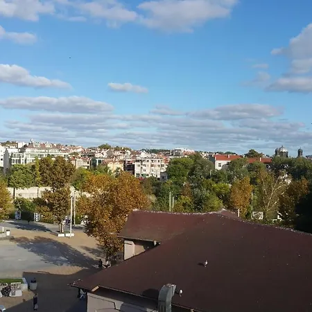 Apartment Апартамент Тройката