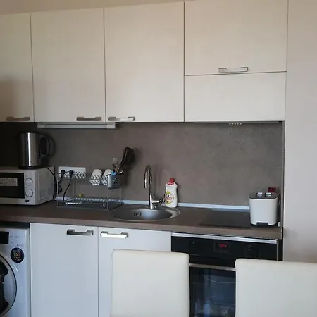 Апартамент Тройката Apartment Burgas City